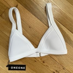 NWT One One Swimwear Kameron Top